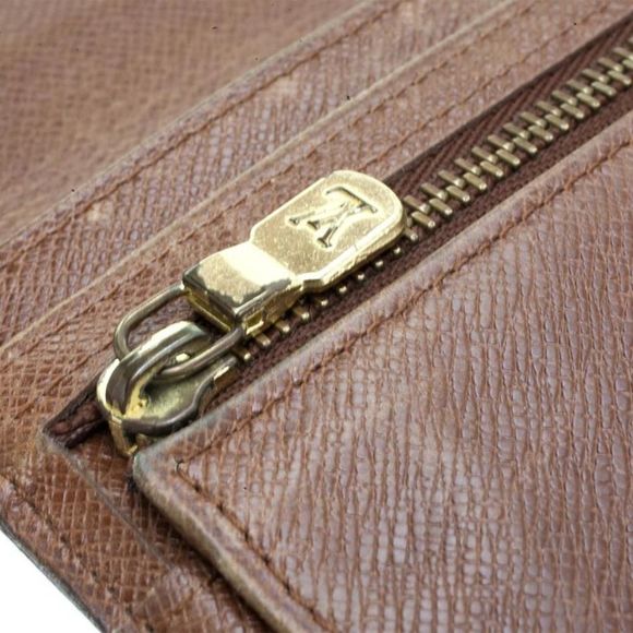 Louis Vuitton Monogram Pochet Passport Case Wallet - Picture 4 of 7